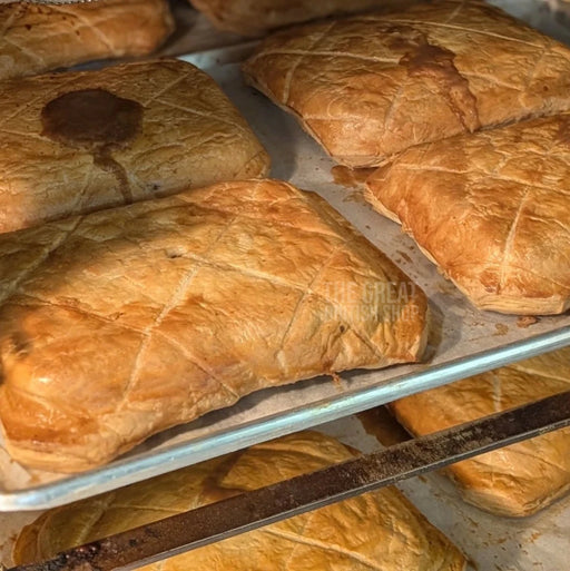 Large Steak Pie – Pre-Order (Pick-Up December 31st) imported British grocery product available in Canada